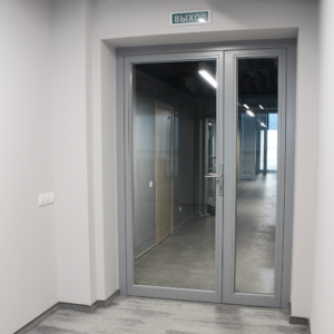 Противопожарная дверь для лестницы офиса / серия FRM33248